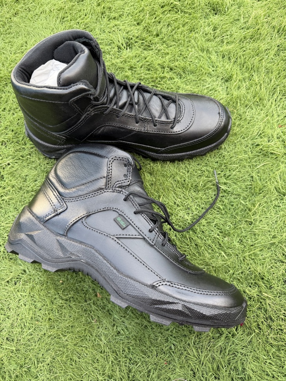 Rocky boots  new 
Postal approved style RKD0043